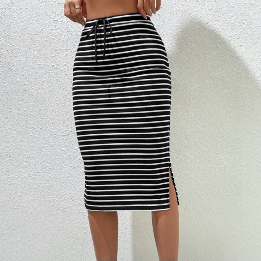 Striped skirt